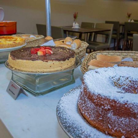 Hotel Victoria Villa Curitiba By Nacional Inn エクステリア 写真
