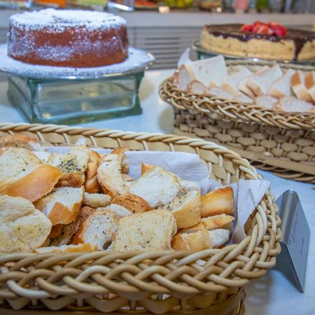 Hotel Victoria Villa Curitiba By Nacional Inn エクステリア 写真