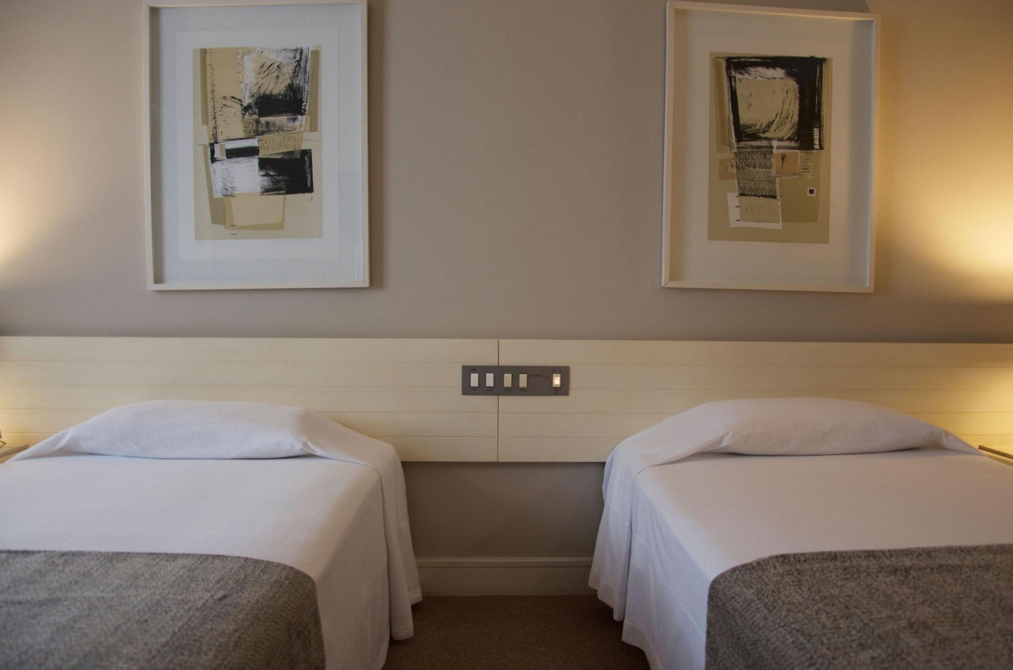 Hotel Victoria Villa Curitiba By Nacional Inn エクステリア 写真