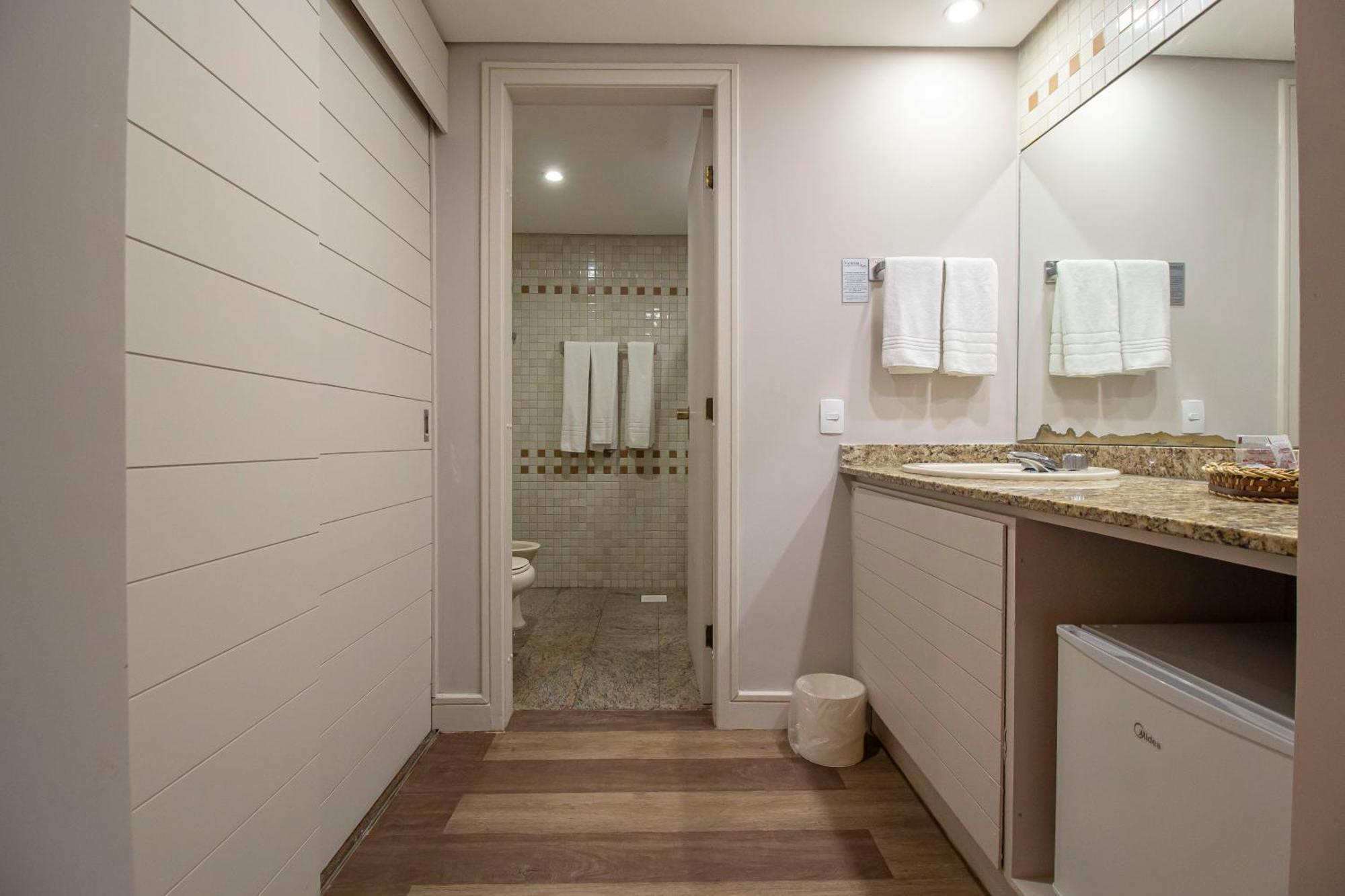 Hotel Victoria Villa Curitiba By Nacional Inn エクステリア 写真