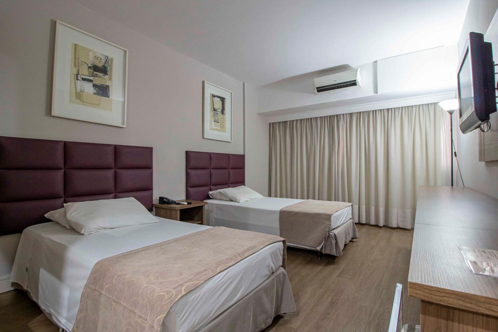 Hotel Victoria Villa Curitiba By Nacional Inn エクステリア 写真