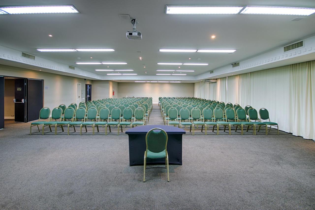 Hotel Victoria Villa Curitiba By Nacional Inn エクステリア 写真