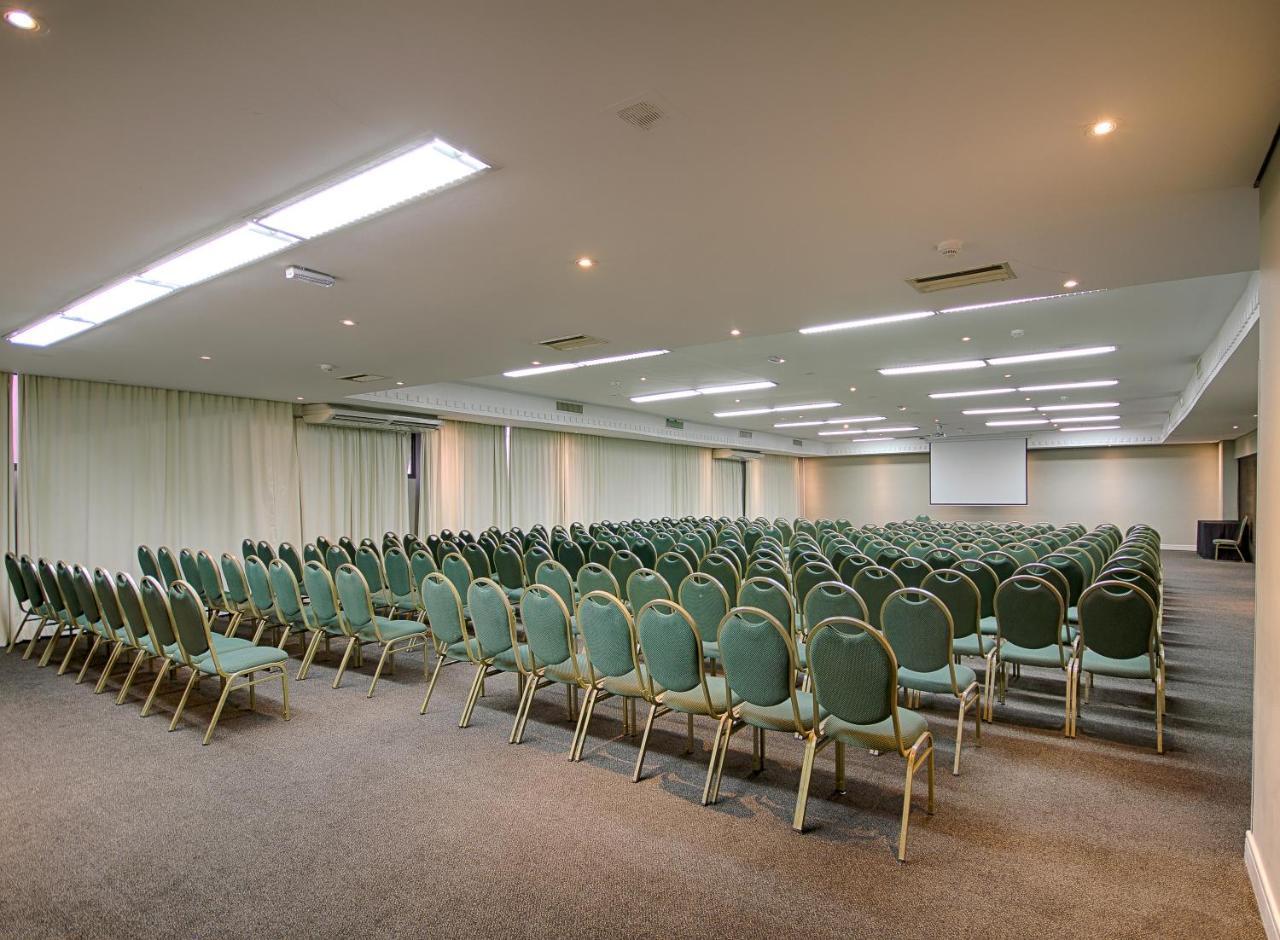 Hotel Victoria Villa Curitiba By Nacional Inn エクステリア 写真